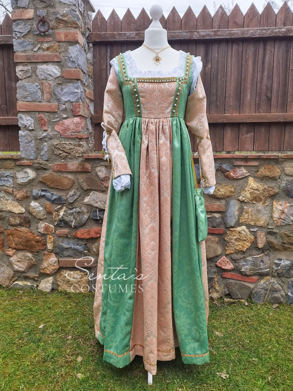 Abito rinascimentale verde chiaro e albicocca – fatto a mano