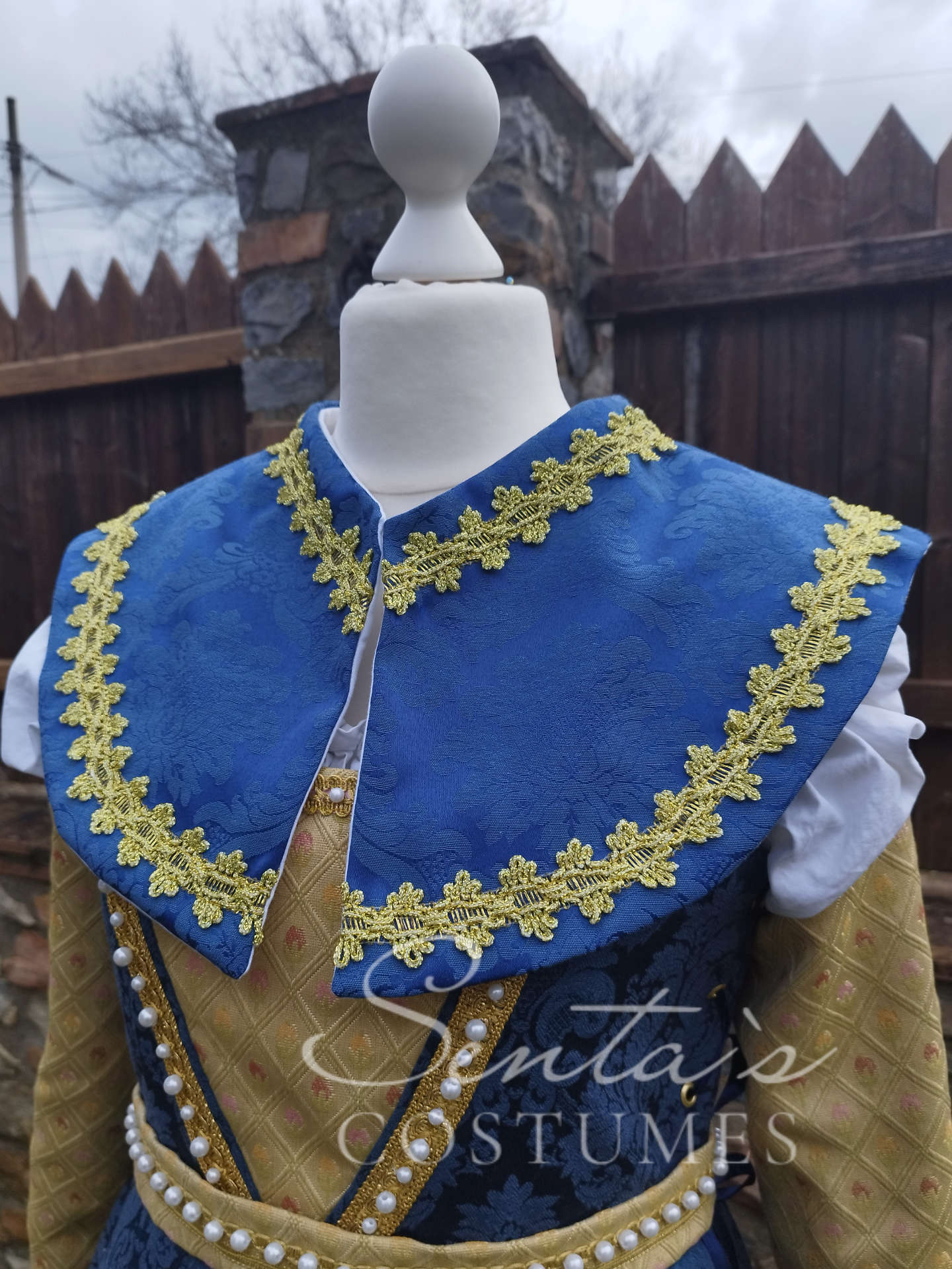 Historic Renaissance collar in blue S M L - handmade