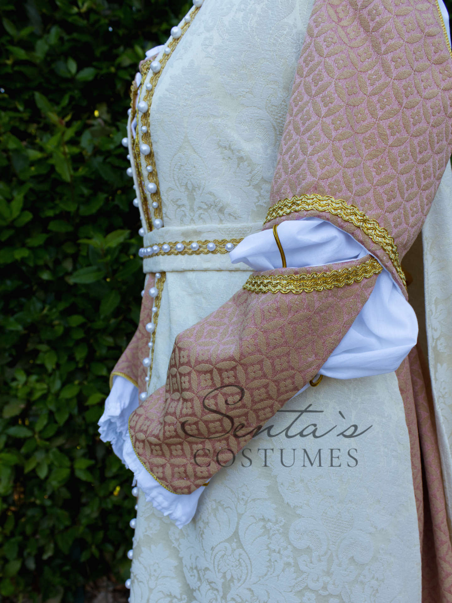 Pink Renaissance dress with white coat and hatpeace M L (EU) – handmade