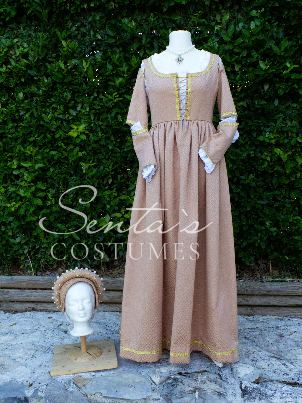 Pink Renaissance dress and hatpeace 38-42 (EU) – handmade