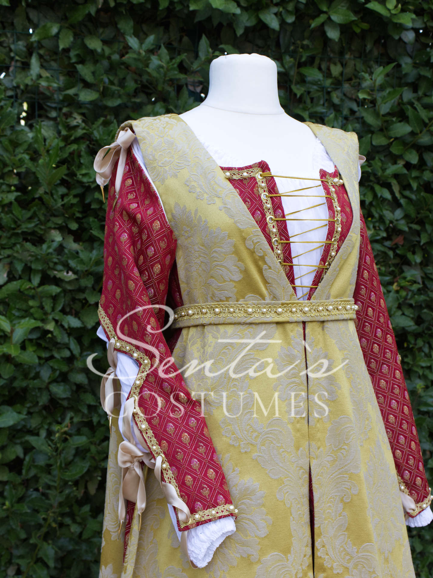 Rotes Renaissancekleid mit Giornea, Haube und Partlet 36-40 (EU) – handgefertigt